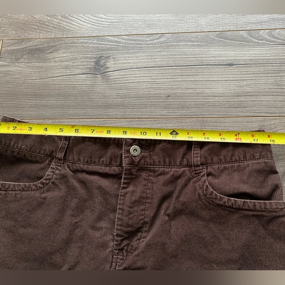 Tommy Hilfiger chocolate brown corduroy mini skirt with back slit 100% cotton - Picture 10 of 11